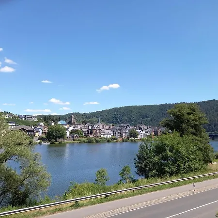 Leeseits Luv Apartment Traben-Trarbach Exterior photo